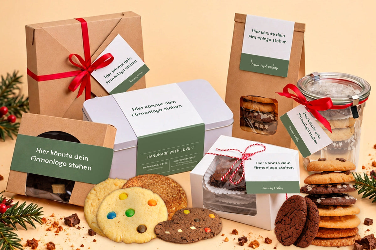 Firmengeschenke von Brownies & Cookies: Boxen, Metalldose, Tüte und Weckglas mit Platz für euer Firmenlogo, davor Cookies
